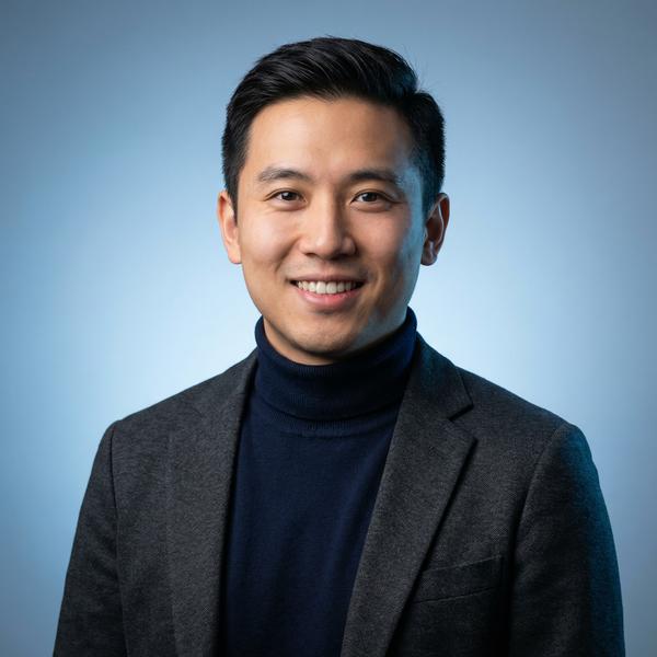 日本三级社区顾问陈逸飞